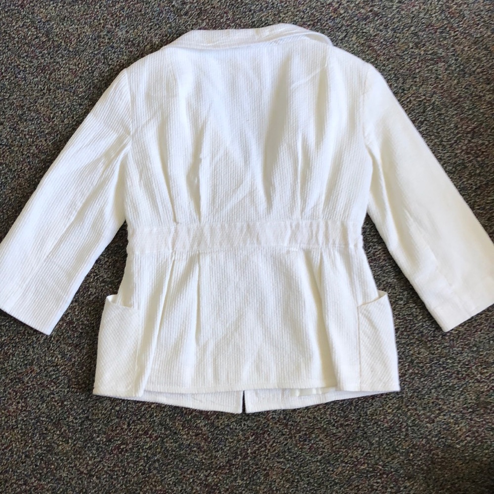 Nanette Lepore size 6 egg shell blazer. - Picture 3 of 3